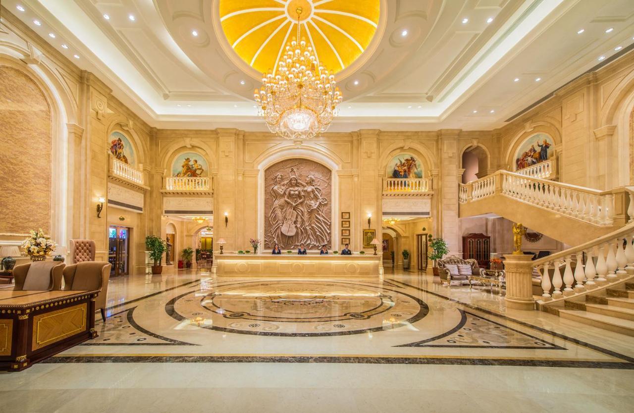 Vienna Hotel Nanyang People Road Exterior photo